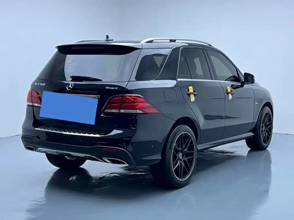 Mercedes-Benz GLE (Import) — фото 8