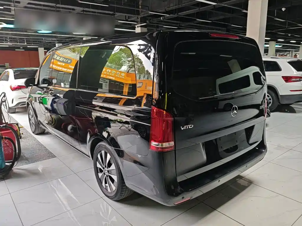 Mercedes-Benz Vito — фото 5