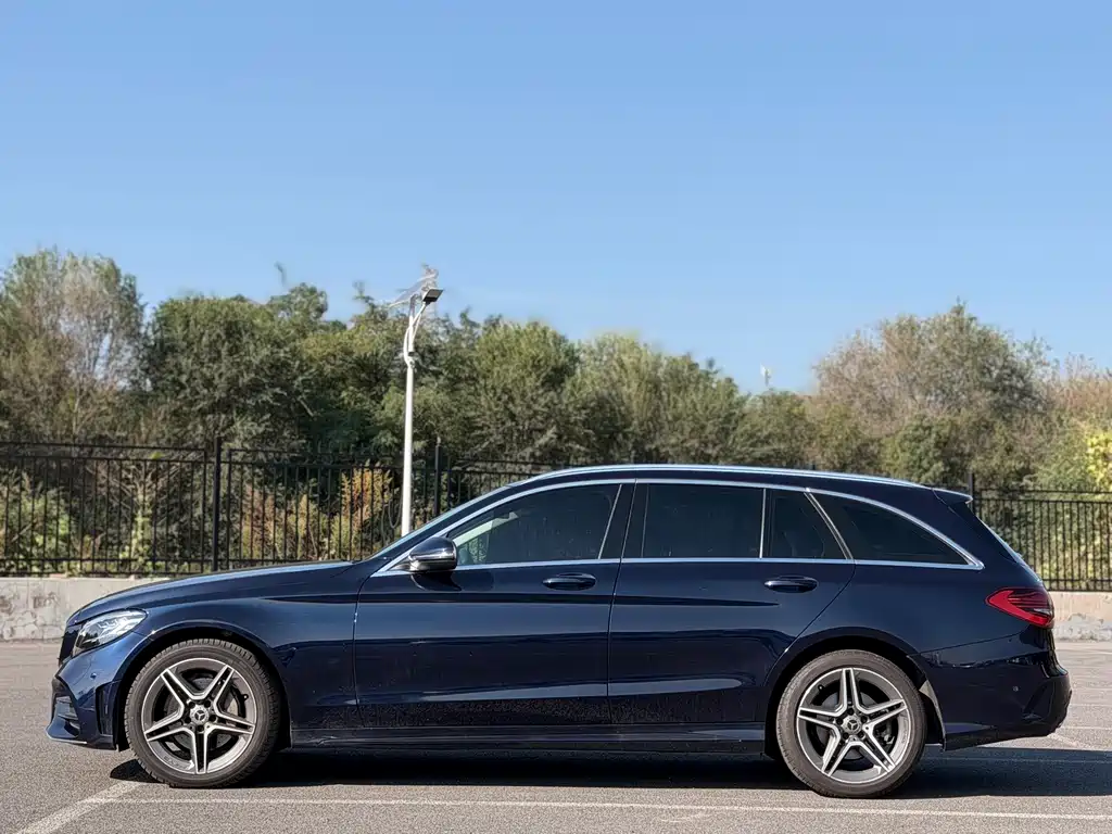 Mercedes-Benz C-Class (Import) — фото 2
