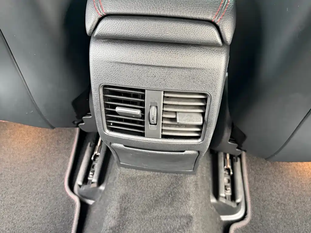 Mercedes-Benz CLA AMG — фото 14