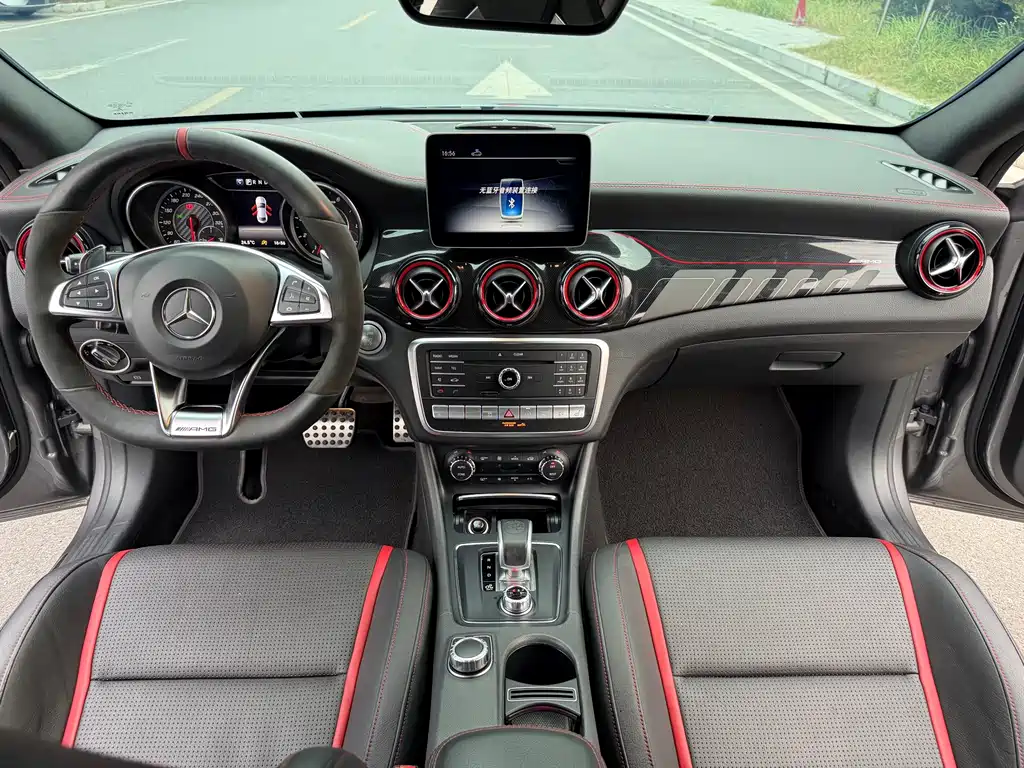 Mercedes-Benz CLA AMG — фото 15