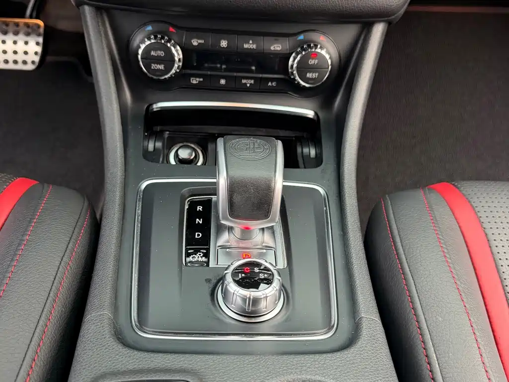 Mercedes-Benz CLA AMG — фото 18