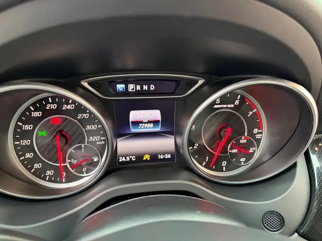 Mercedes-Benz CLA AMG — фото 21