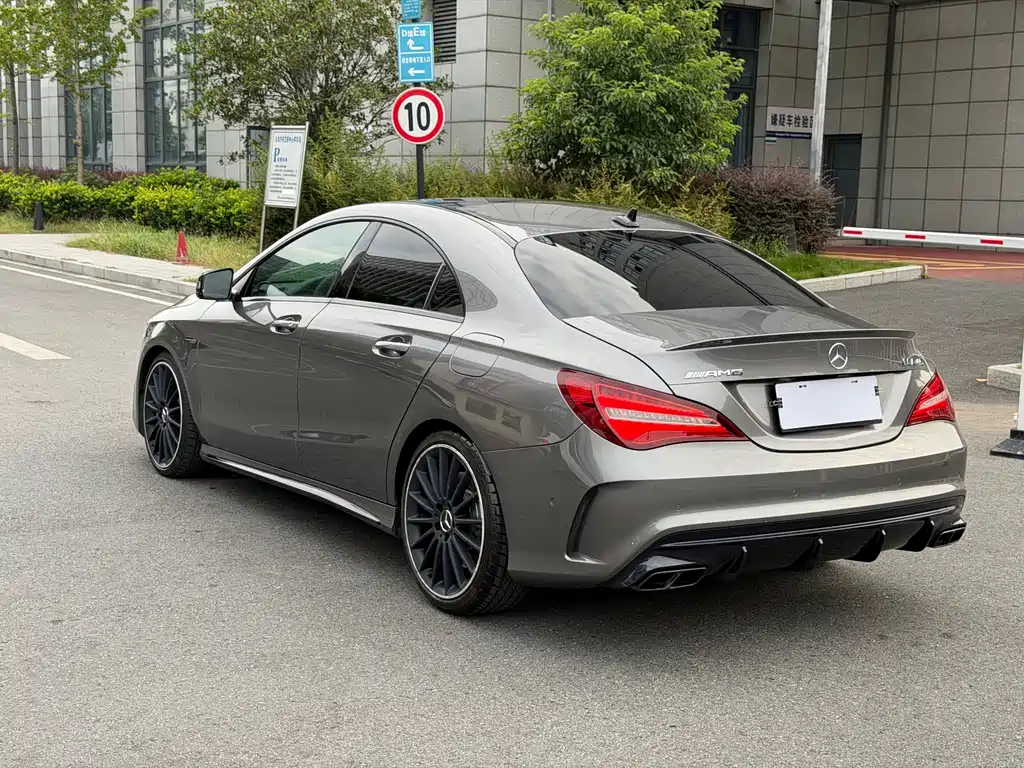 Mercedes-Benz CLA AMG — фото 5