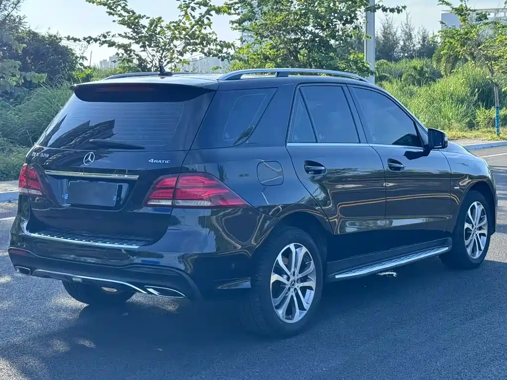 Mercedes-Benz GLE (Import) — фото 4