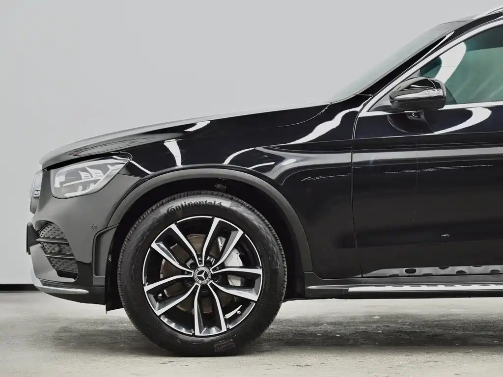 Mercedes-Benz GLC — фото 29