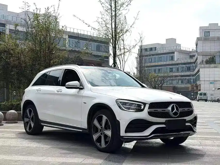 Mercedes-Benz GLC — фото 3