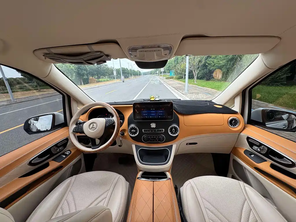 Mercedes-Benz Vito — фото 21