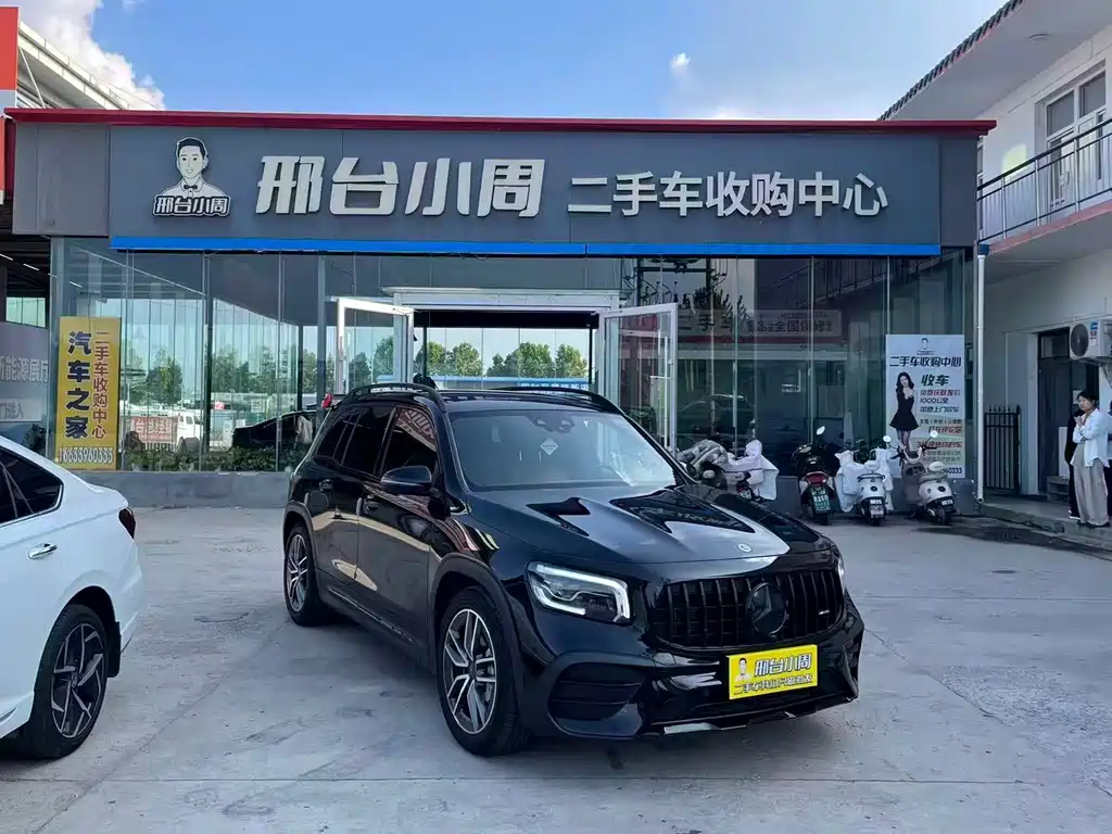 Mercedes-Benz GLB AMG — фото 3