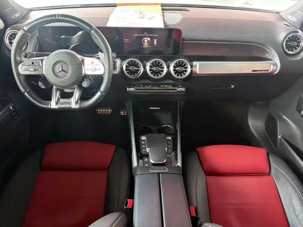 Mercedes-Benz GLB AMG — фото 7