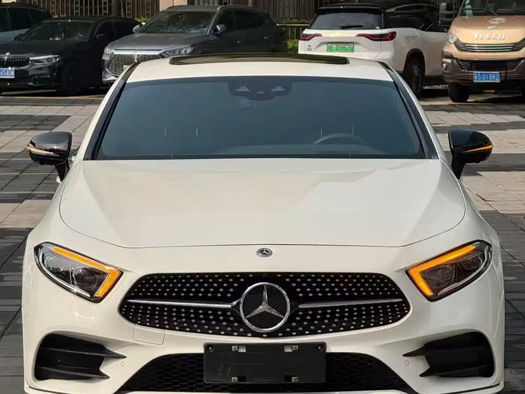 Mercedes-Benz CLS — фото 2