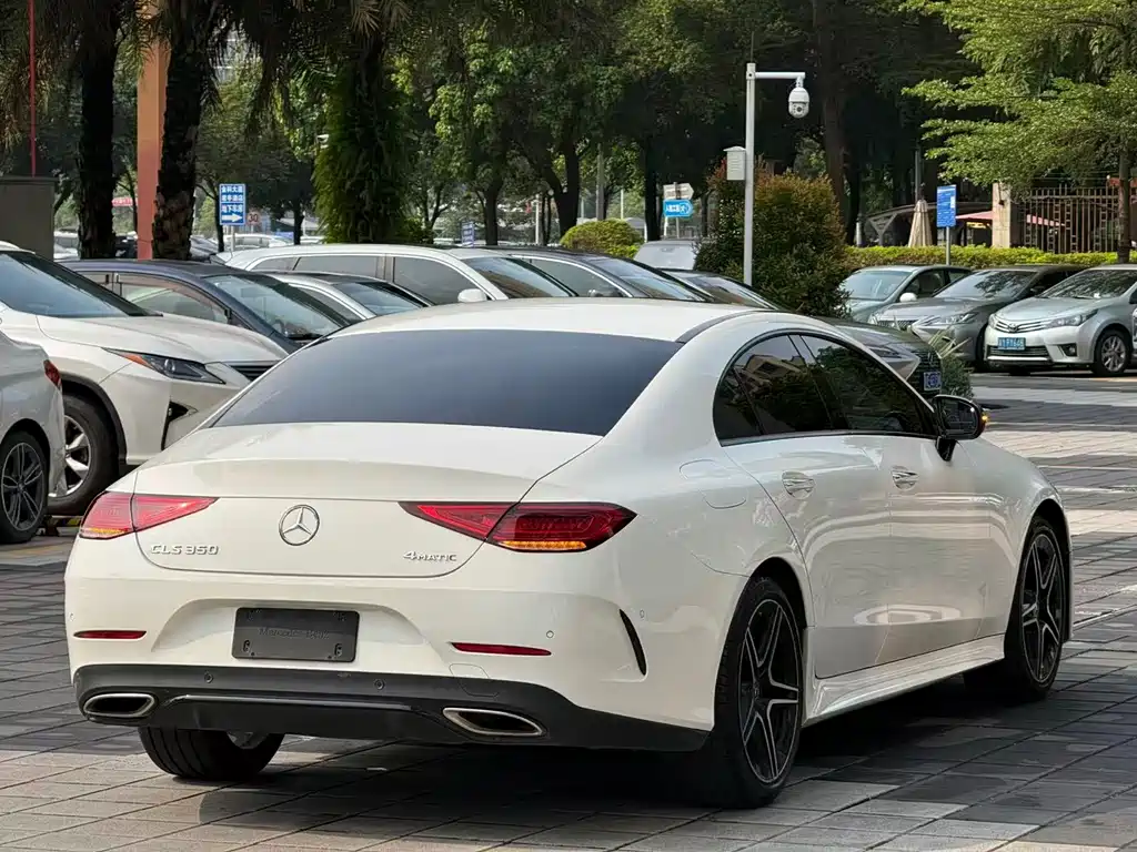 Mercedes-Benz CLS — фото 3