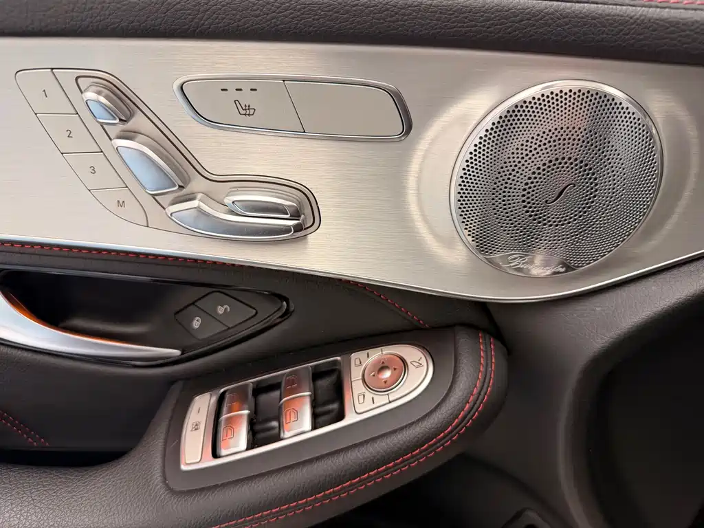 Mercedes-Benz GLC AMG — фото 7