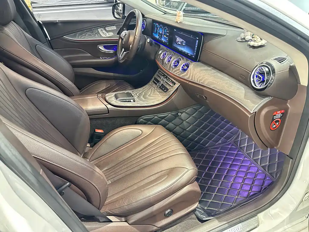 Mercedes-Benz CLS — фото 5