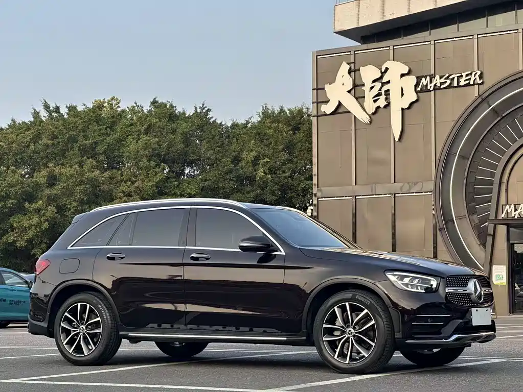 Mercedes-Benz GLC — фото 3