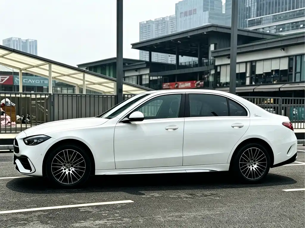 Mercedes-Benz C-Class — фото 4