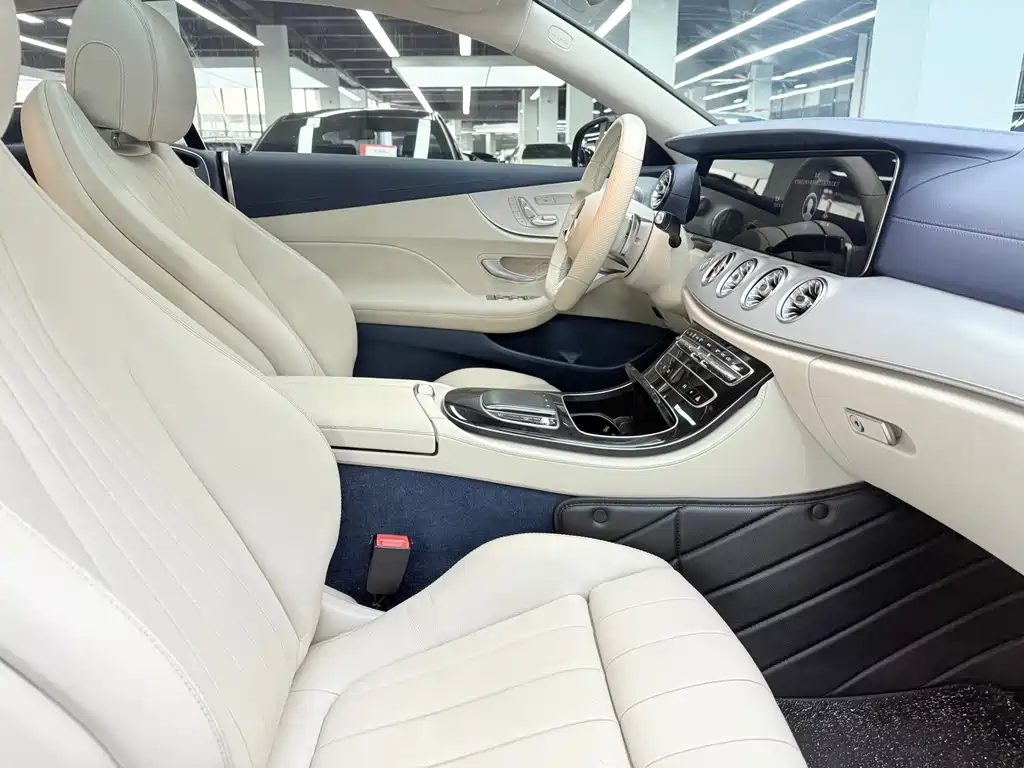 Mercedes-Benz E-Class (Import) — фото 17