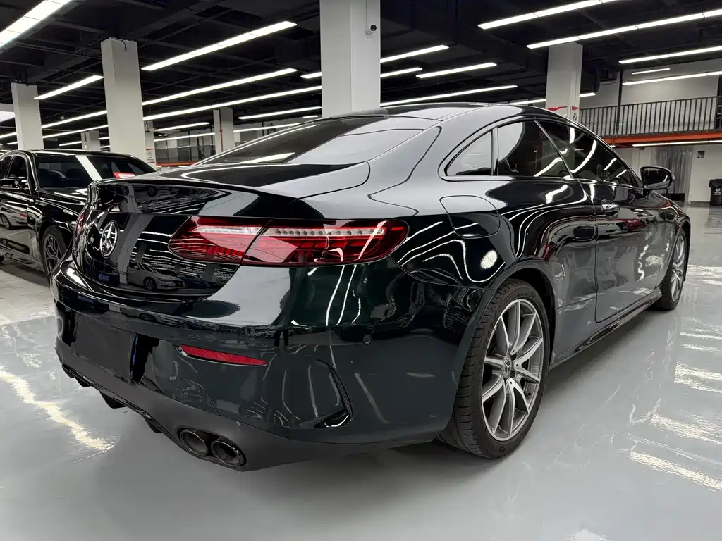Mercedes-Benz E-Class (Import) — фото 19