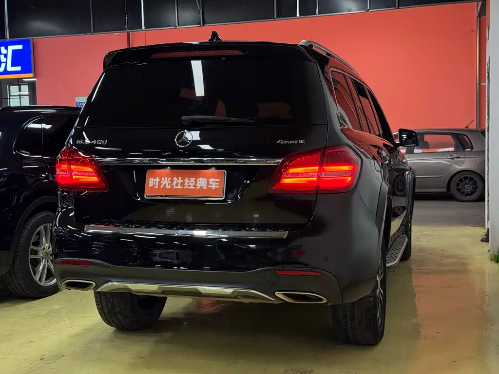 Mercedes-Benz GLS — фото 6