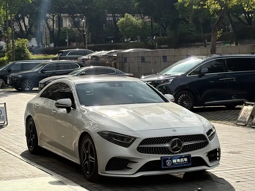 Mercedes-Benz CLS — фото 3