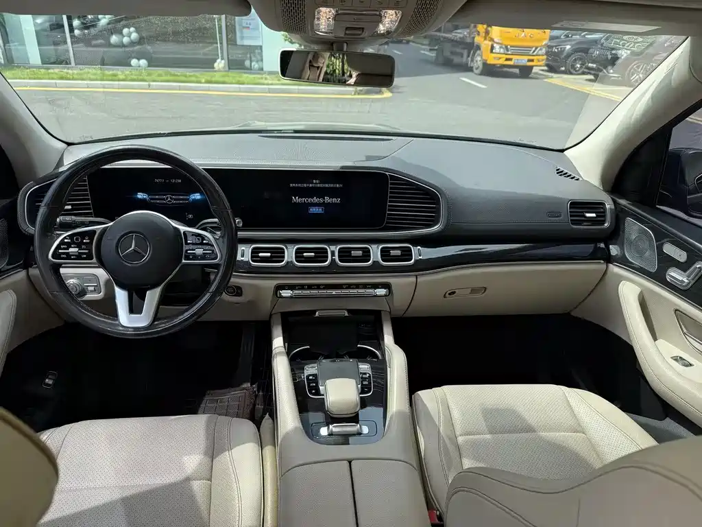 Mercedes-Benz GLE (Import) — фото 9