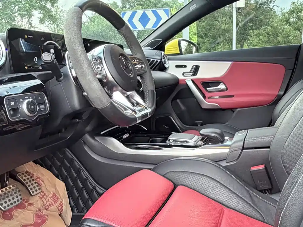 Mercedes-Benz CLA AMG — фото 4
