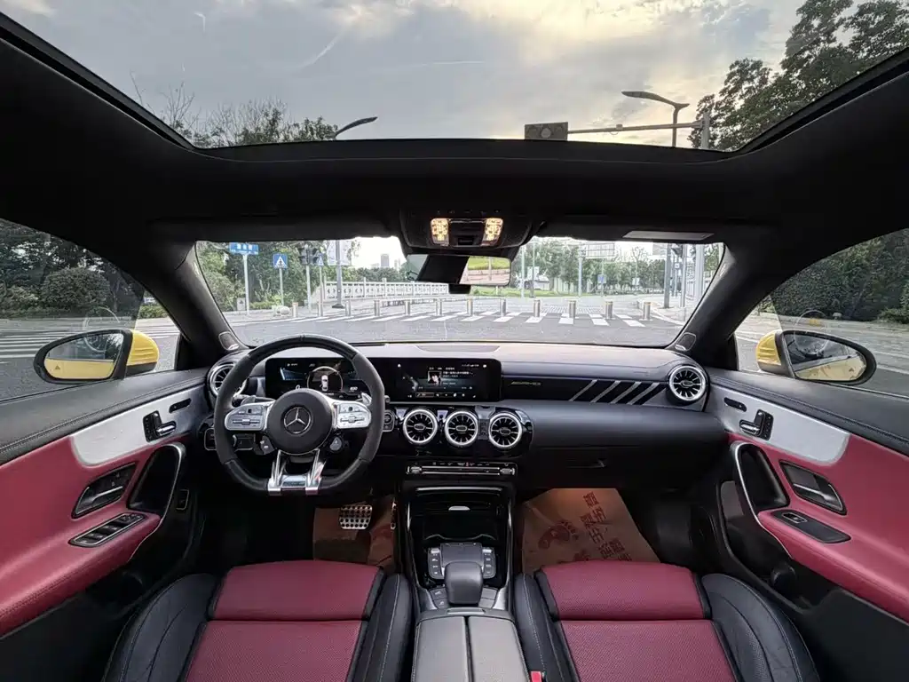 Mercedes-Benz CLA AMG — фото 5