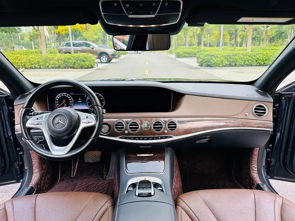 Mercedes-Benz S-Class — фото 11