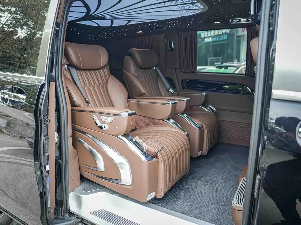 Mercedes-Benz Vito — фото 7