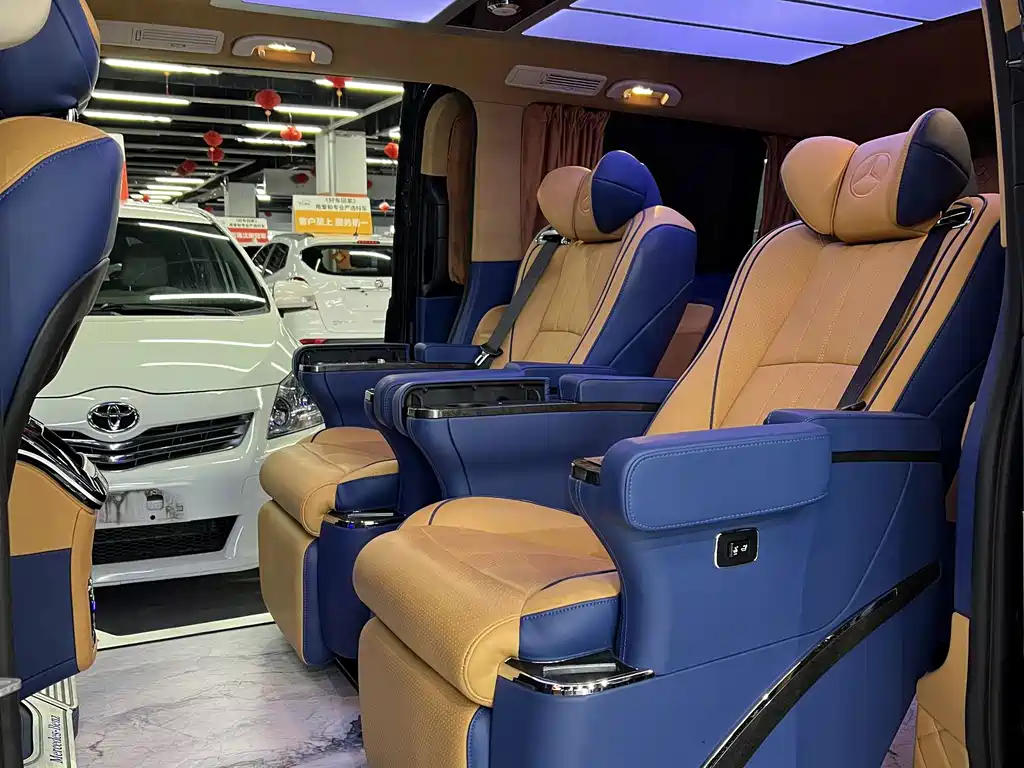 Mercedes-Benz Vito — фото 10
