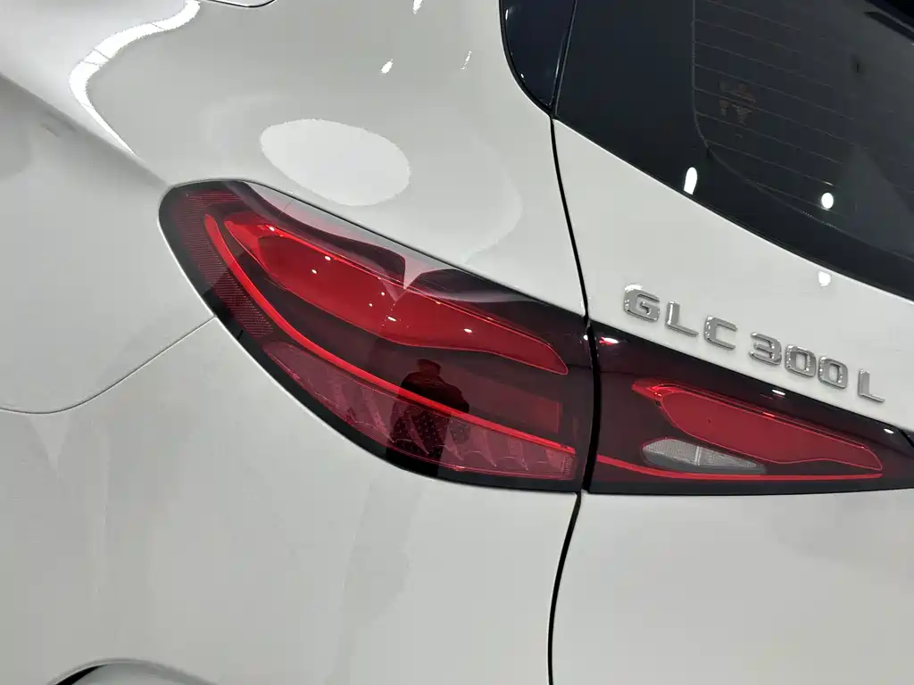 Mercedes-Benz GLC — фото 21