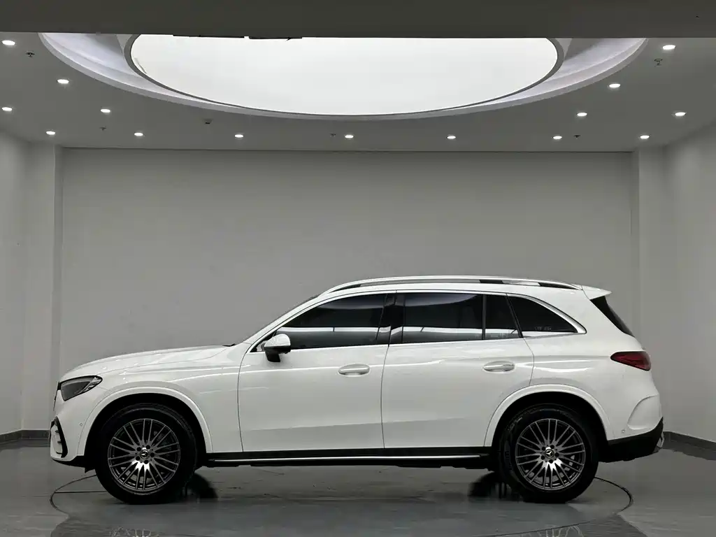 Mercedes-Benz GLC — фото 4