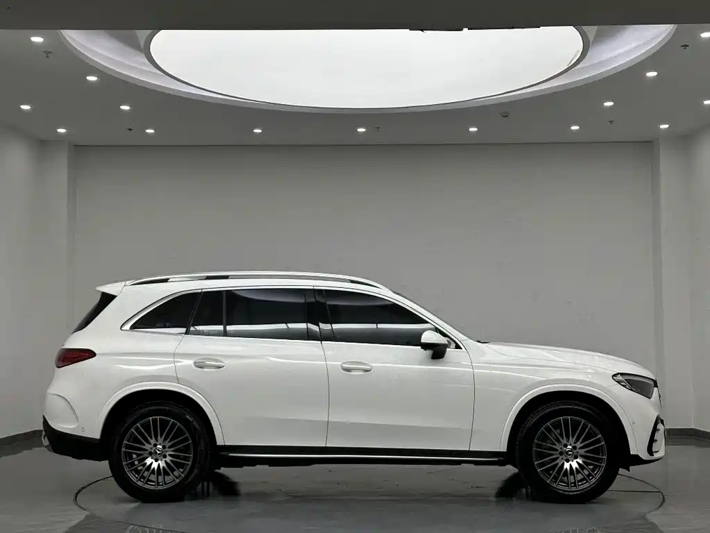 Mercedes-Benz GLC — фото 5