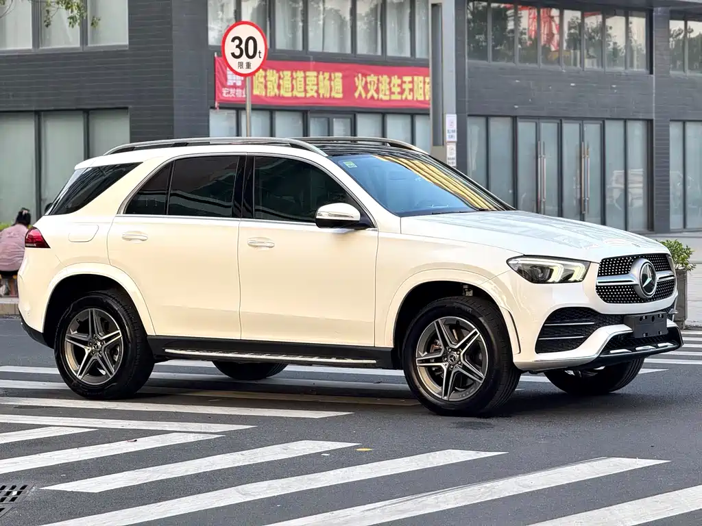 Mercedes-Benz GLE (Import) — фото 3