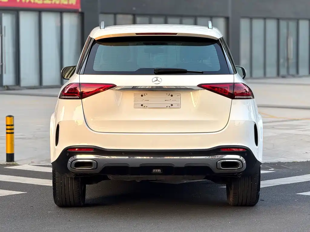 Mercedes-Benz GLE (Import) — фото 8