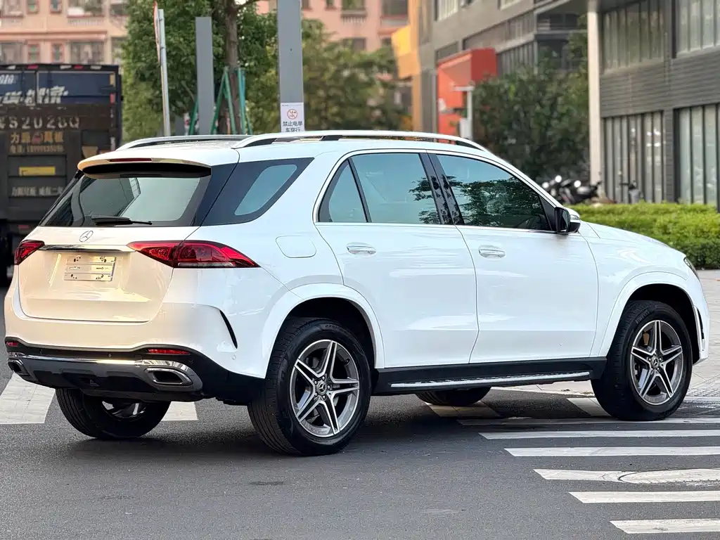 Mercedes-Benz GLE (Import) — фото 9