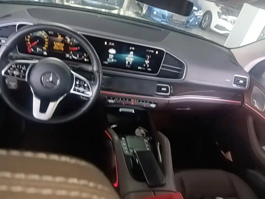 Mercedes-Benz GLE (Import) — фото 10