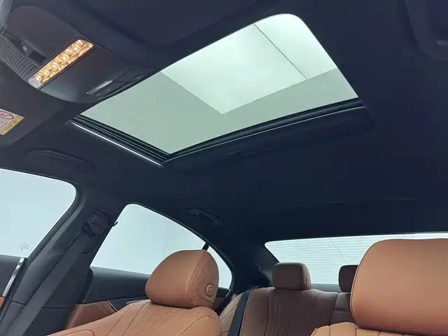 Mercedes-Benz CLS — фото 14