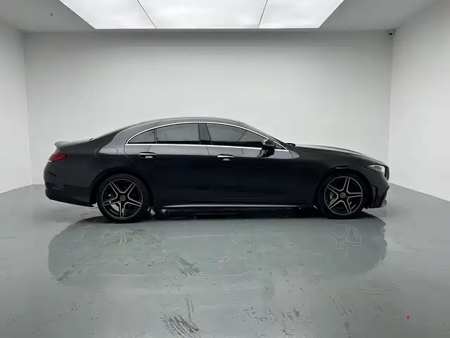 Mercedes-Benz CLS — фото 7