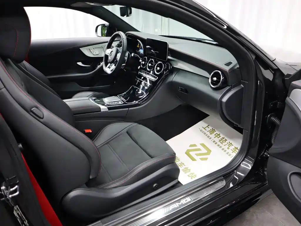 Mercedes-Benz C-Class AMG — фото 20