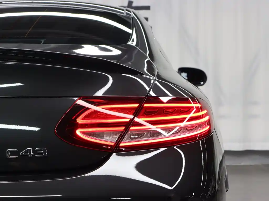 Mercedes-Benz C-Class AMG — фото 24