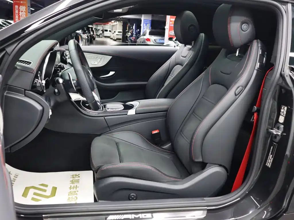 Mercedes-Benz C-Class AMG — фото 9