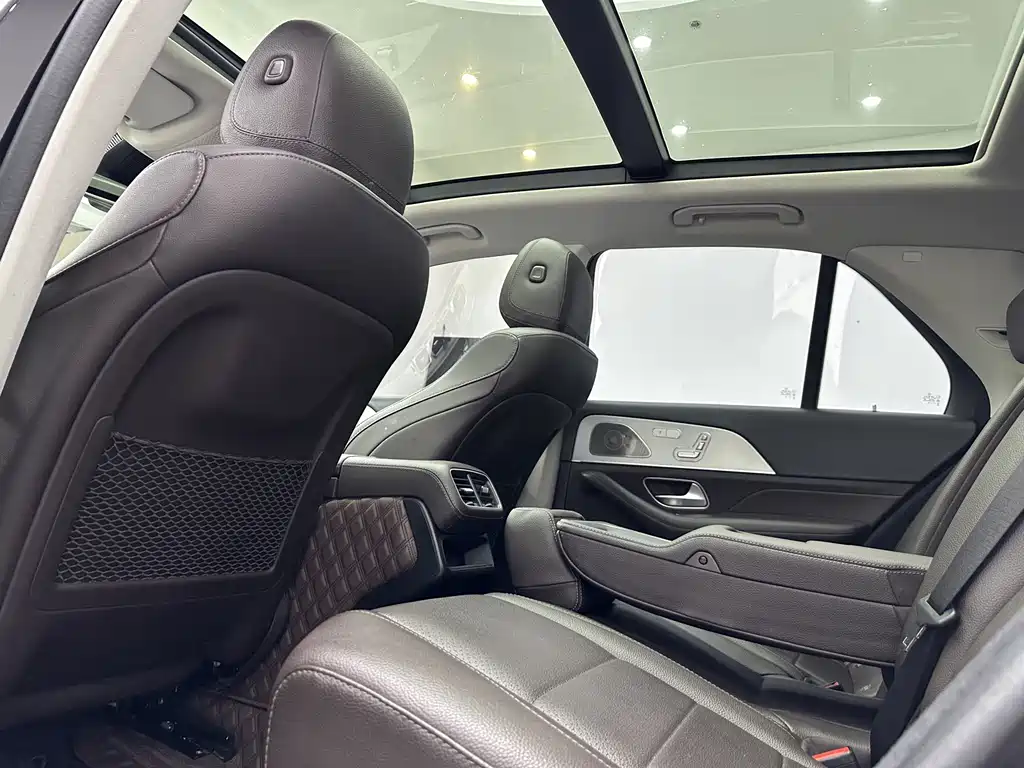 Mercedes-Benz GLE (Import) — фото 14