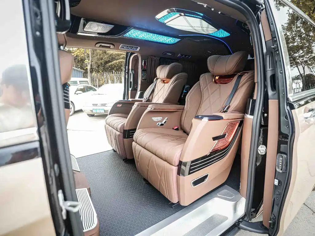 Mercedes-Benz Vito — фото 9