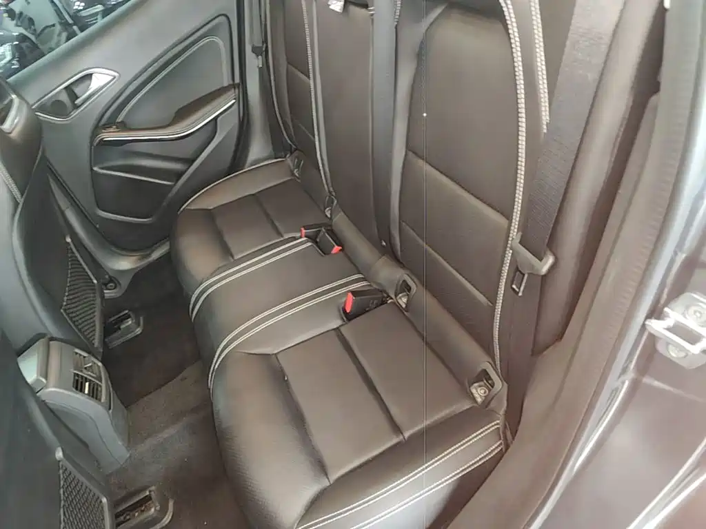 Mercedes-Benz GLA — фото 17