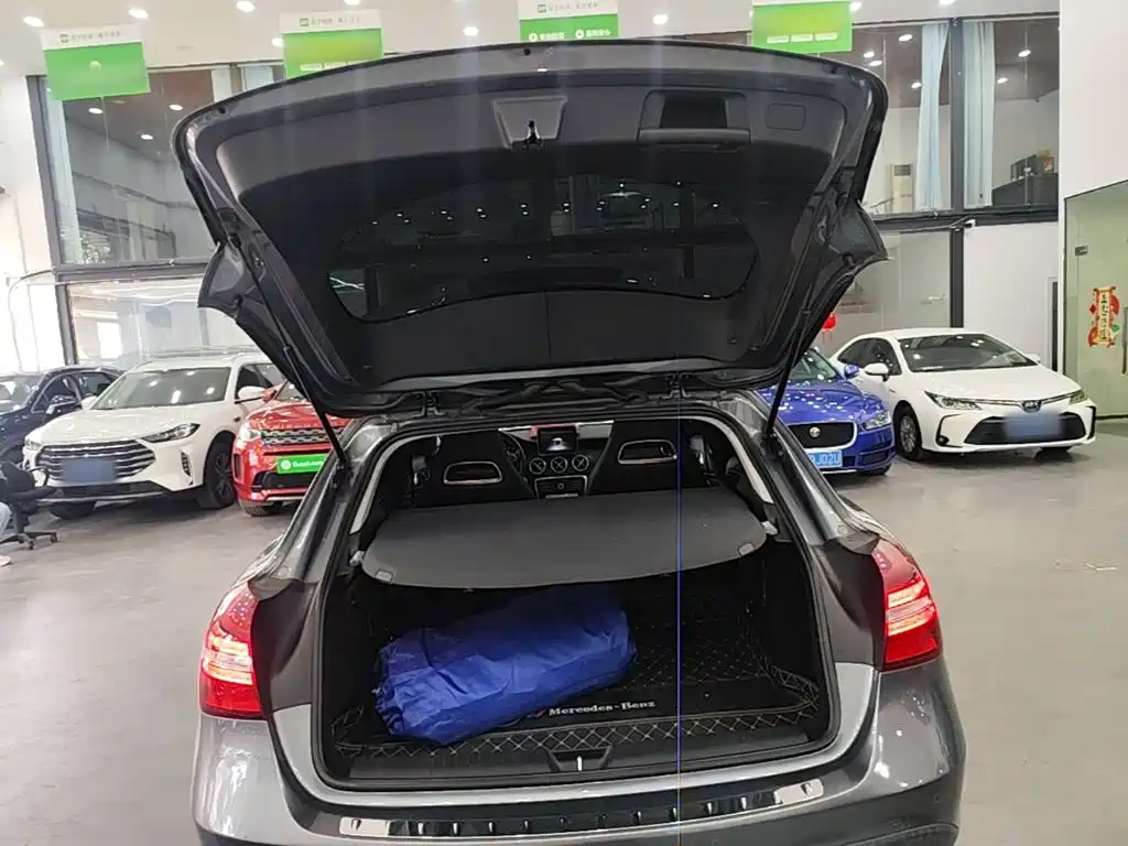 Mercedes-Benz GLA — фото 19