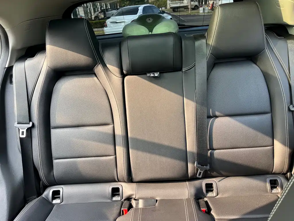 Mercedes-Benz GLA — фото 19