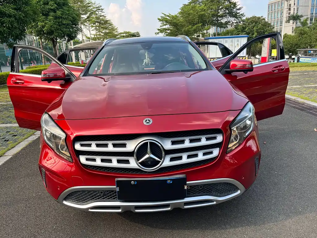 Mercedes-Benz GLA — фото 24