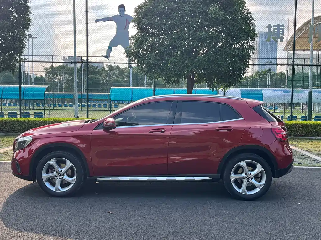 Mercedes-Benz GLA — фото 4