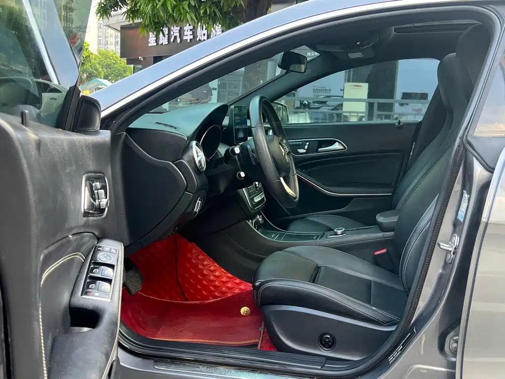 Mercedes-Benz CLA (Import) — фото 10